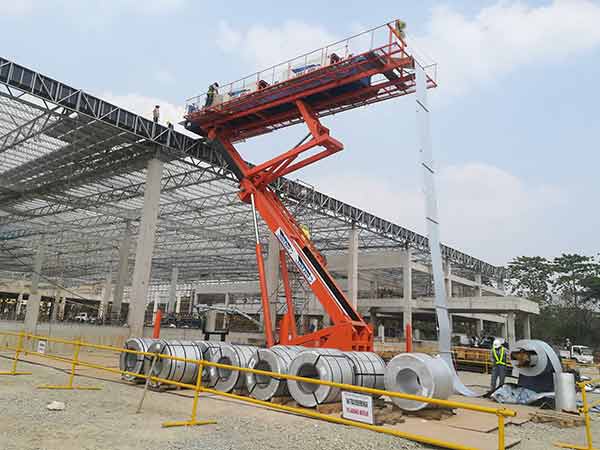 福建客户定制一台28米高空制瓦机